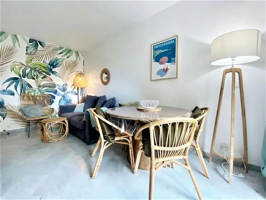 Victoria Palace - 2 Pieces - Piscine - Parking Apartment Menton